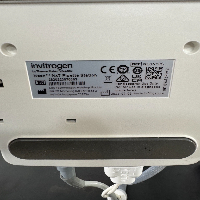 Invitrogen NxT Electroporation System image 3
